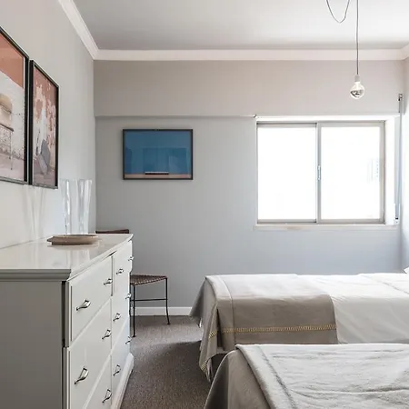 Apartment Chique And Spacious Flat In *
