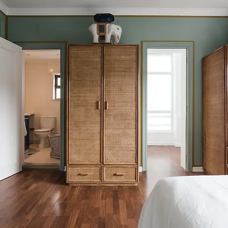 Chique And Spacious Flat In Cascais